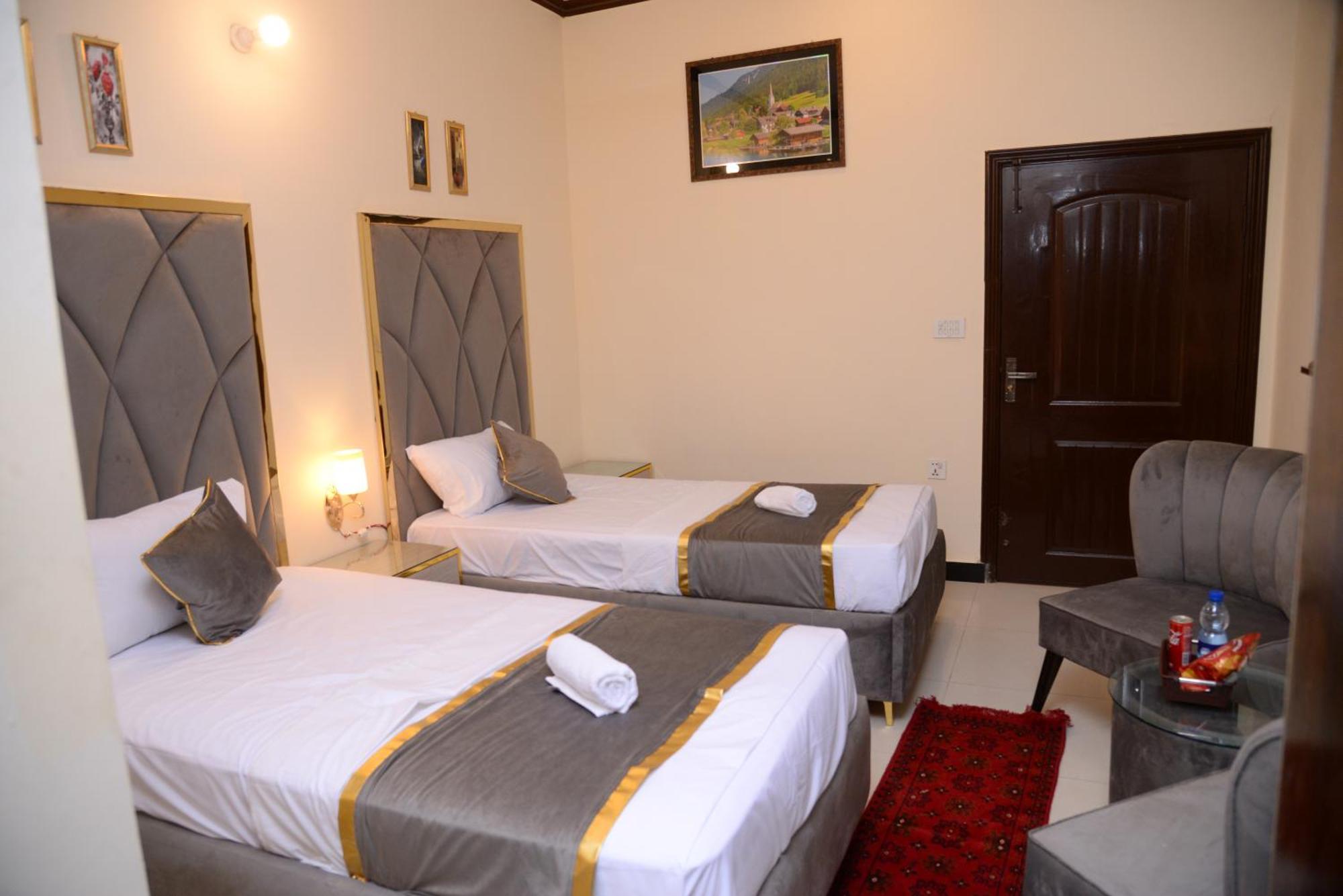 Go Room Hotel Lahore Eksteriør billede