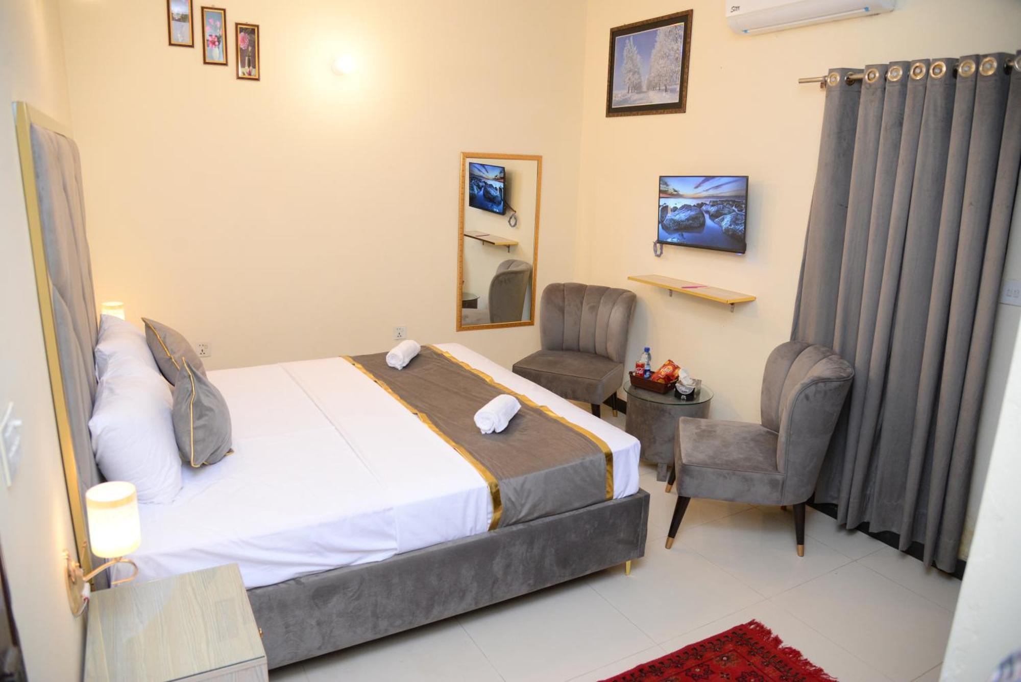 Go Room Hotel Lahore Eksteriør billede